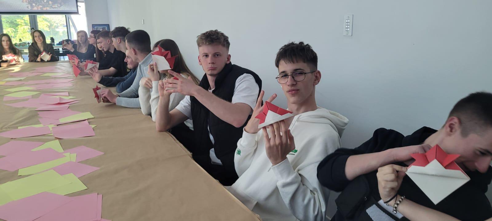 SPOTKANIE Z KULTURĄ, WYJAZD DO KRAKOWA, ZSP Żabno, Technikum w Żabnie, Szkoła Branżowa I stopnia w Żabnie, Zespół Szkół Ponadpodstawowych, szkoła średnia w Żabnie, Żabno