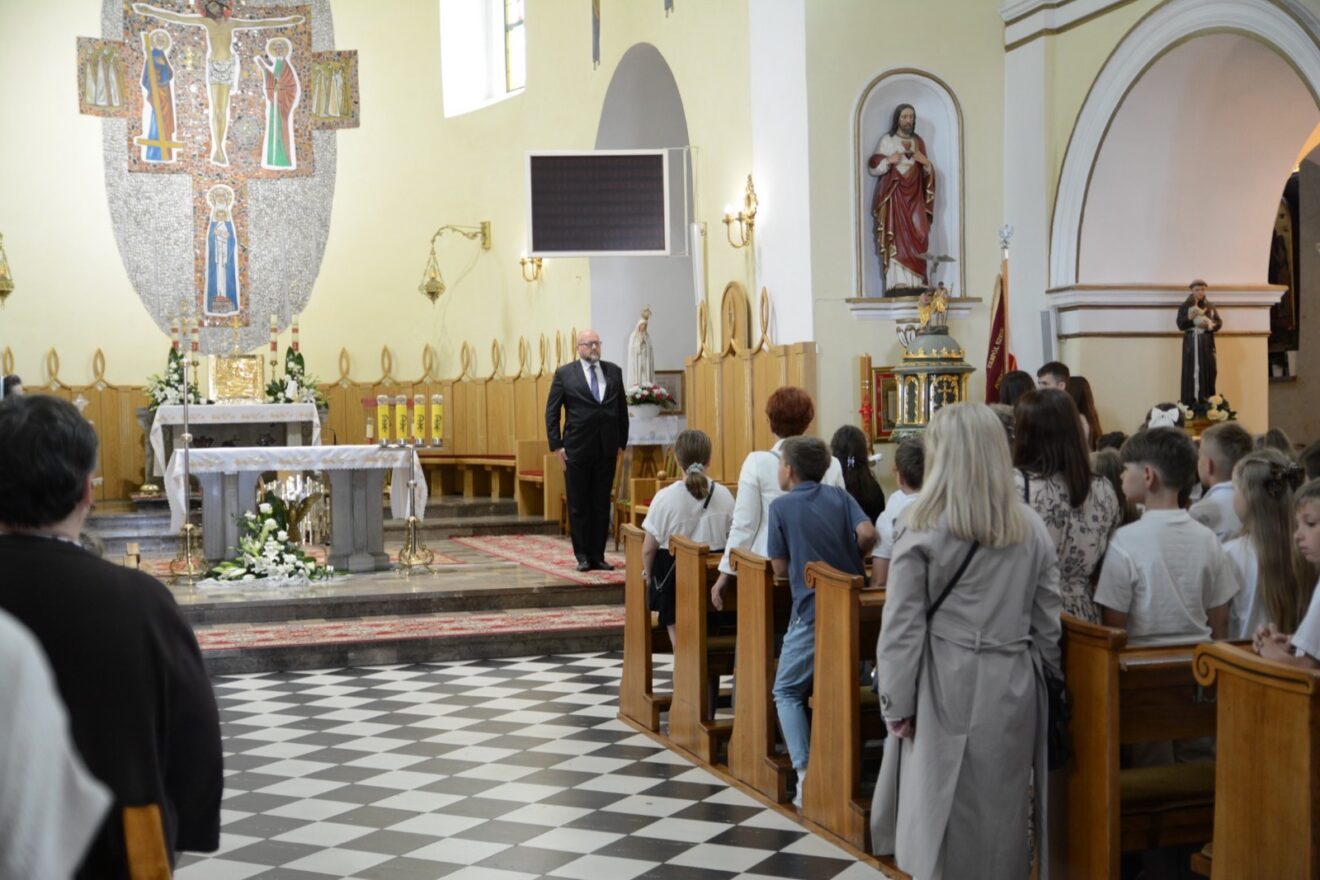 ZAKOŃCZENIE ROKU SZKOLNEGO, ZSP Żabno, Technikum w Żabnie, Szkoła Branżowa I stopnia w Żabnie, Zespół Szkół Ponadpodstawowych, szkoła średnia w Żabnie, Żabno