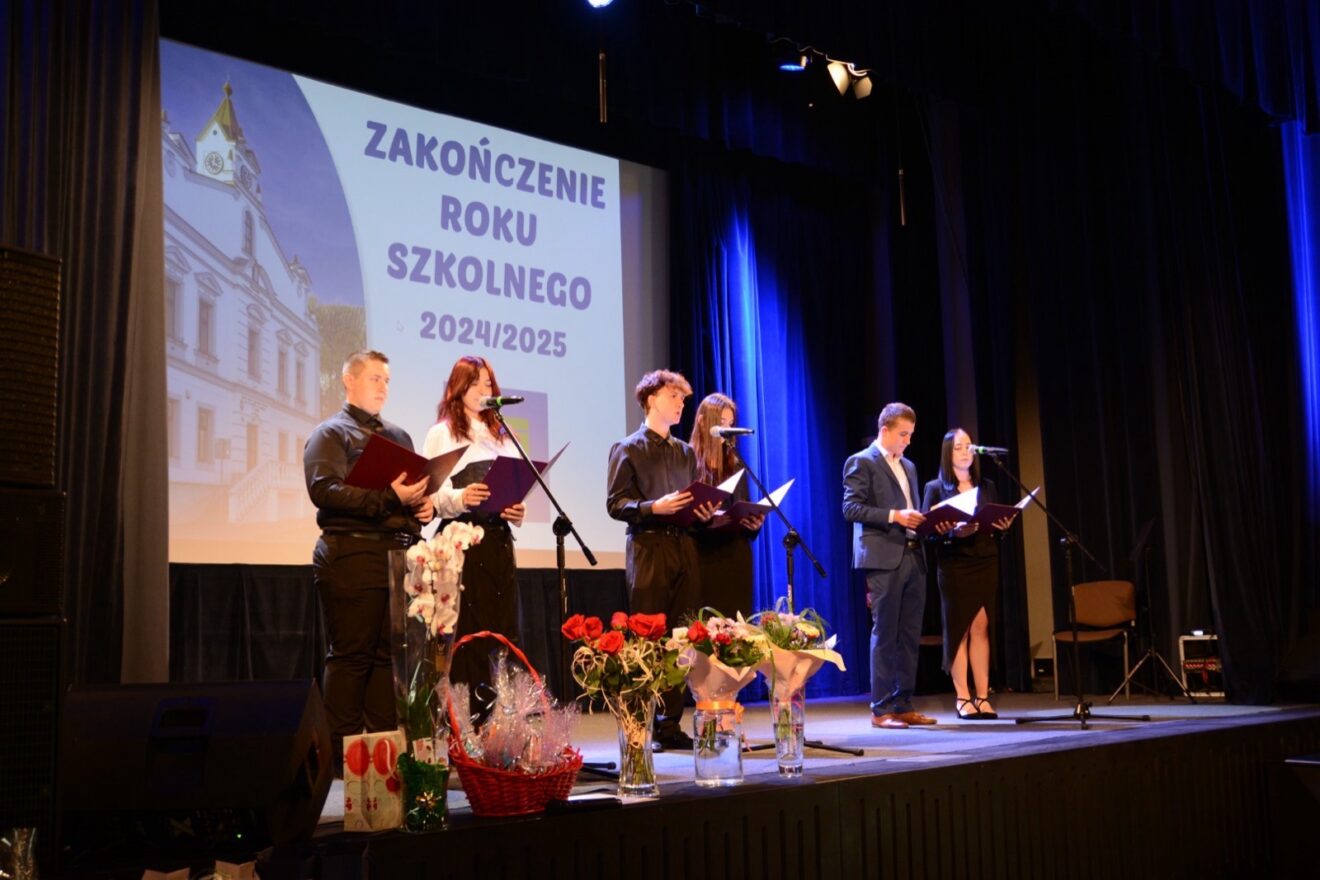 ZAKOŃCZENIE ROKU SZKOLNEGO, ZSP Żabno, Technikum w Żabnie, Szkoła Branżowa I stopnia w Żabnie, Zespół Szkół Ponadpodstawowych, szkoła średnia w Żabnie, Żabno